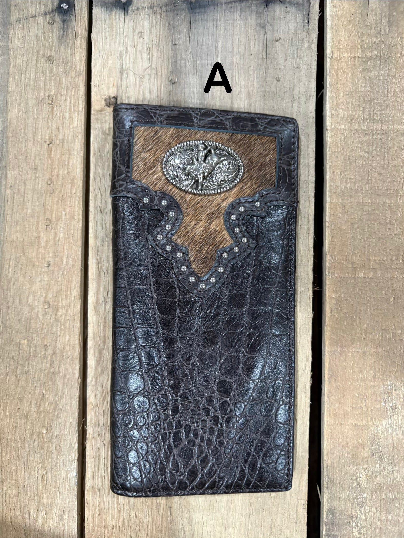 Coffee Brown alligator print checkbook wallet with a cowhide inlay featuring a Bull Rider Concho. Front View